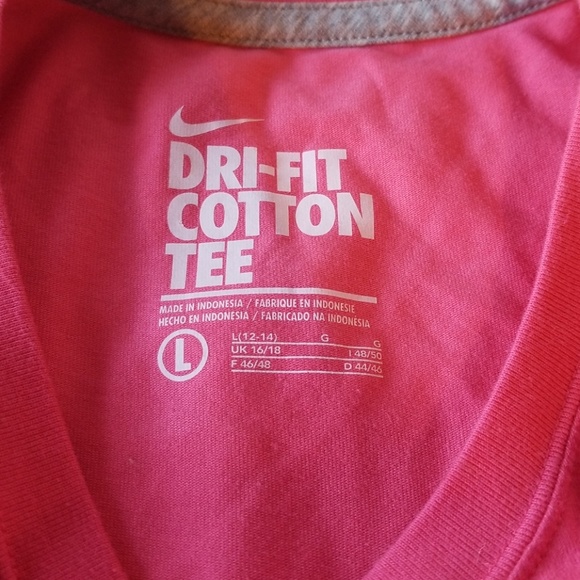 SOLD****Nike Dry Fit Pink Short Sleeve Shirt - Picture 3 of 6